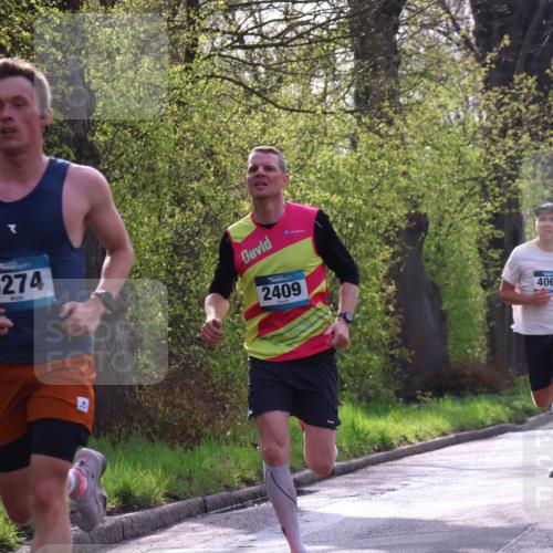 12.04.2026 - 45. Internationalen Wilhelmsburger Insellauf Yannick Fuchs http://msf.ph/oto/9473406 12.04.2026 10:01:08 Laufen 5274, 2409, 4067 meine-sportfotos.de