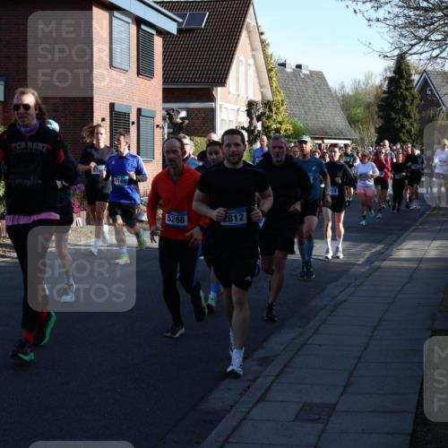 12.04.2026 - 45. Internationalen Wilhelmsburger Insellauf Yannick Fuchs http://msf.ph/oto/9473422 12.04.2026 08:58:33 Laufen 15766, 4185, 5268, 2812, 10 meine-sportfotos.de