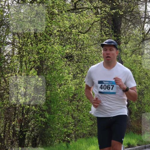 12.04.2026 - 45. Internationalen Wilhelmsburger Insellauf Yannick Fuchs http://msf.ph/oto/9473466 12.04.2026 10:01:11 Laufen 4067 meine-sportfotos.de