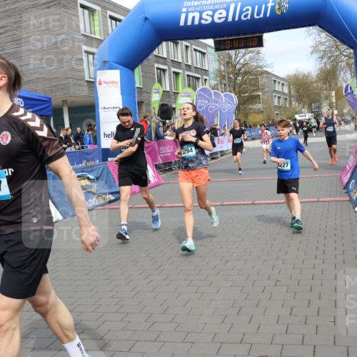 12.04.2026 - 45. Internationalen Wilhelmsburger Insellauf Strokosch-Dieckow http://msf.ph/oto/9473626 12.04.2026 12:54:11 Ziel 4317, 5227, 3294, 3520, 5143, 5754, 4592 meine-sportfotos.de