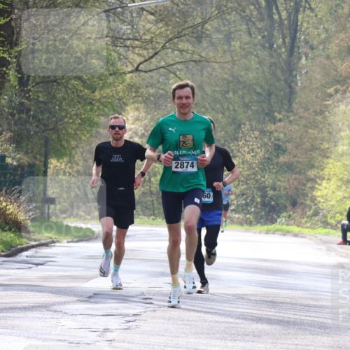 12.04.2026 - 45. Internationalen Wilhelmsburger Insellauf Yannick Fuchs http://msf.ph/oto/9473658 12.04.2026 10:02:24 Laufen 2874, 60 meine-sportfotos.de