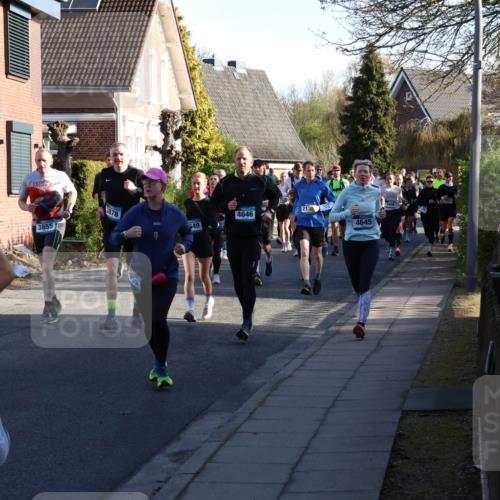 12.04.2026 - 45. Internationalen Wilhelmsburger Insellauf Yannick Fuchs http://msf.ph/oto/9473697 12.04.2026 08:58:58 Laufen 5408, 3855, 3878, 649, 4646, 217, 4645, 3221, 3408 meine-sportfotos.de