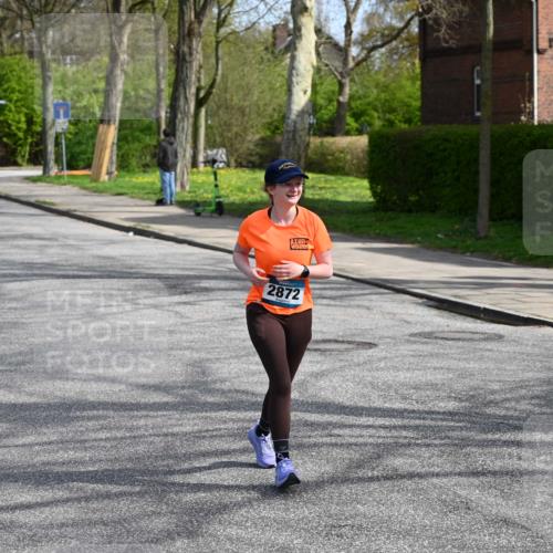 12.04.2026 - 45. Internationalen Wilhelmsburger Insellauf J. Mangold http://msf.ph/oto/9473733 12.04.2026 11:40:35 Ziel 2872, 4981, 2693, 5593 meine-sportfotos.de