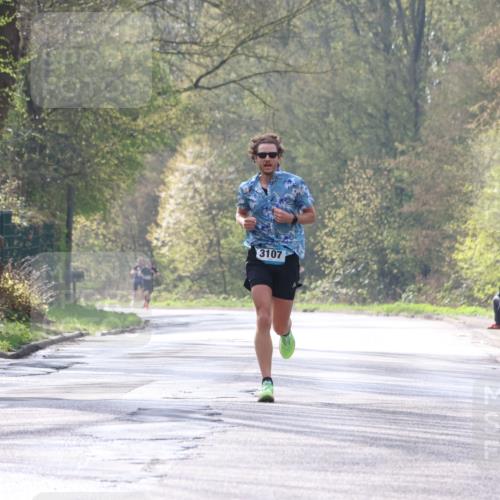 12.04.2026 - 45. Internationalen Wilhelmsburger Insellauf Yannick Fuchs http://msf.ph/oto/9473774 12.04.2026 10:02:43 Laufen 3107 meine-sportfotos.de
