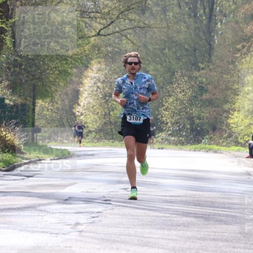 12.04.2026 - 45. Internationalen Wilhelmsburger Insellauf Yannick Fuchs http://msf.ph/oto/9473782 12.04.2026 10:02:44 Laufen 3107 meine-sportfotos.de