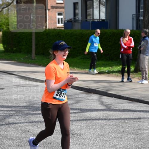 12.04.2026 - 45. Internationalen Wilhelmsburger Insellauf J. Mangold http://msf.ph/oto/9473784 12.04.2026 11:40:36 Ziel 2872, 4981, 2693, 5593 meine-sportfotos.de