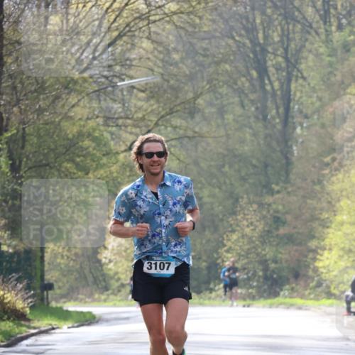 12.04.2026 - 45. Internationalen Wilhelmsburger Insellauf Yannick Fuchs http://msf.ph/oto/9473795 12.04.2026 10:02:46 Laufen 3107 meine-sportfotos.de