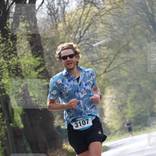 12.04.2026 - 45. Internationalen Wilhelmsburger Insellauf Yannick Fuchs http://msf.ph/oto/9473828 12.04.2026 10:02:47 Laufen 3107 meine-sportfotos.de