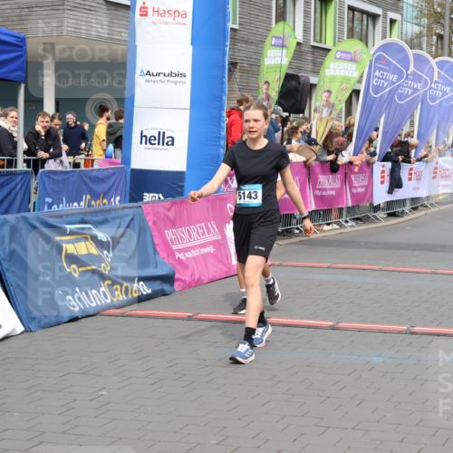 12.04.2026 - 45. Internationalen Wilhelmsburger Insellauf Strokosch-Dieckow http://msf.ph/oto/9473845 12.04.2026 12:54:15 Ziel 5143, 5754, 4592, 4455, 4037, 5784, 5785 meine-sportfotos.de