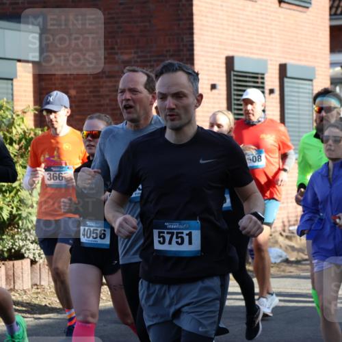 12.04.2026 - 45. Internationalen Wilhelmsburger Insellauf Yannick Fuchs http://msf.ph/oto/9473897 12.04.2026 08:59:13 Laufen 0000, 366, 4056, 5751, 508 meine-sportfotos.de