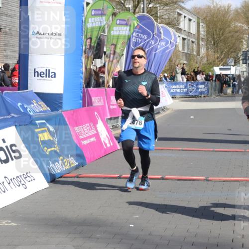 12.04.2026 - 45. Internationalen Wilhelmsburger Insellauf Strokosch-Dieckow http://msf.ph/oto/9473906 12.04.2026 11:30:38 Ziel 2697, 2698, 2476, 2498 meine-sportfotos.de