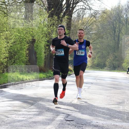12.04.2026 - 45. Internationalen Wilhelmsburger Insellauf Yannick Fuchs http://msf.ph/oto/9473953 12.04.2026 10:03:19 Laufen 2751, 2144 meine-sportfotos.de