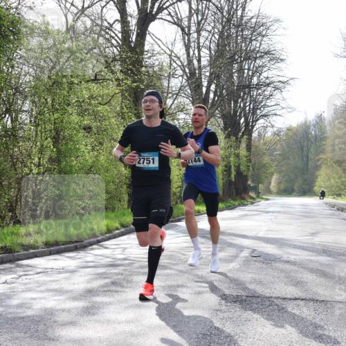 12.04.2026 - 45. Internationalen Wilhelmsburger Insellauf Yannick Fuchs http://msf.ph/oto/9473984 12.04.2026 10:03:21 Laufen 2751, 144 meine-sportfotos.de
