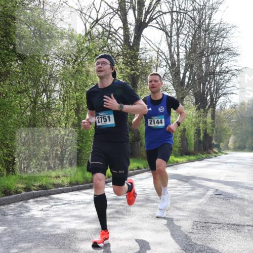 12.04.2026 - 45. Internationalen Wilhelmsburger Insellauf Yannick Fuchs http://msf.ph/oto/9473990 12.04.2026 10:03:21 Laufen 2751, 2144 meine-sportfotos.de