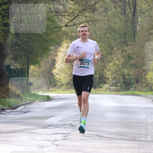 12.04.2026 - 45. Internationalen Wilhelmsburger Insellauf Yannick Fuchs http://msf.ph/oto/9474020 12.04.2026 10:04:14 Laufen 2873, 4512 meine-sportfotos.de