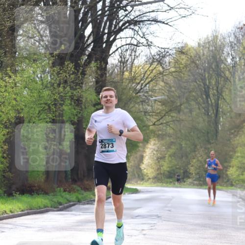 12.04.2026 - 45. Internationalen Wilhelmsburger Insellauf Yannick Fuchs http://msf.ph/oto/9474053 12.04.2026 10:04:17 Laufen 2873 meine-sportfotos.de
