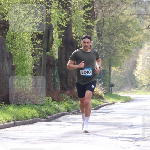 12.04.2026 - 45. Internationalen Wilhelmsburger Insellauf Yannick Fuchs http://msf.ph/oto/9474167 12.04.2026 10:04:49 Laufen 5240 meine-sportfotos.de