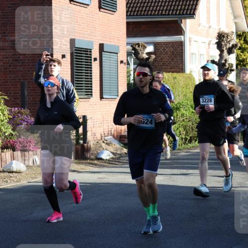 12.04.2026 - 45. Internationalen Wilhelmsburger Insellauf Yannick Fuchs http://msf.ph/oto/9474202 12.04.2026 08:59:38 Laufen 624, 3228, 4180, 3064 meine-sportfotos.de