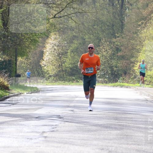 12.04.2026 - 45. Internationalen Wilhelmsburger Insellauf Yannick Fuchs http://msf.ph/oto/9474235 12.04.2026 10:05:02 Laufen 5514 meine-sportfotos.de