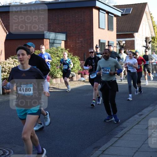 12.04.2026 - 45. Internationalen Wilhelmsburger Insellauf Yannick Fuchs http://msf.ph/oto/9474243 12.04.2026 08:59:42 Laufen 4180, 2618, 1112, 3237, 3064, 3484, 5617, 837, 2073, 3550, 5618 meine-sportfotos.de