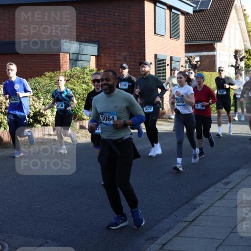 12.04.2026 - 45. Internationalen Wilhelmsburger Insellauf Yannick Fuchs http://msf.ph/oto/9474248 12.04.2026 08:59:42 Laufen 5442, 2618, 23, 3064, 2598, 3550, 217, 2672, 2837, 5617, 267, 5618 meine-sportfotos.de