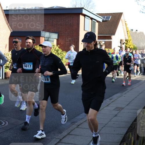 12.04.2026 - 45. Internationalen Wilhelmsburger Insellauf Yannick Fuchs http://msf.ph/oto/9474268 12.04.2026 08:59:46 Laufen 2729, 28, 5617, 5618, 267, 1325 meine-sportfotos.de
