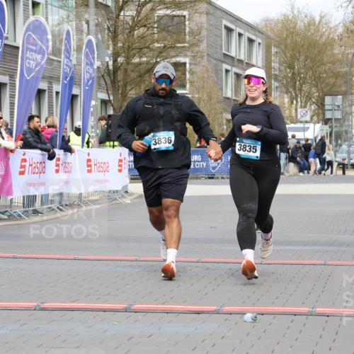 12.04.2026 - 45. Internationalen Wilhelmsburger Insellauf Strokosch-Dieckow http://msf.ph/oto/9474270 12.04.2026 13:33:22 Ziel 3836, 5224 meine-sportfotos.de