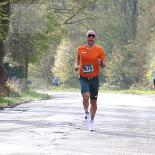 12.04.2026 - 45. Internationalen Wilhelmsburger Insellauf Yannick Fuchs http://msf.ph/oto/9474272 12.04.2026 10:05:05 Laufen 5514 meine-sportfotos.de
