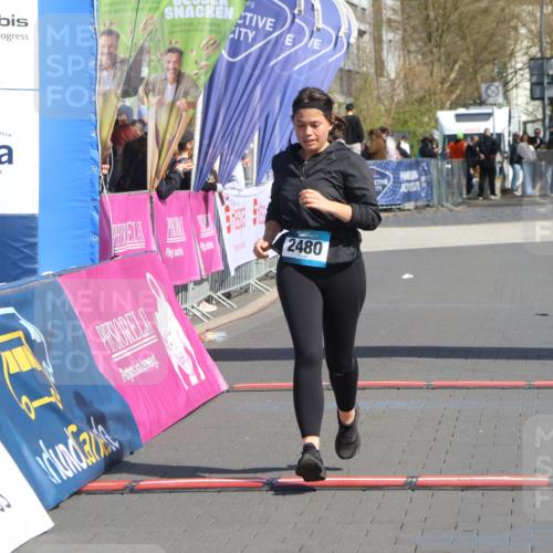 12.04.2026 - 45. Internationalen Wilhelmsburger Insellauf Strokosch-Dieckow http://msf.ph/oto/9474286 12.04.2026 11:31:13 Ziel 2480, 3111 meine-sportfotos.de