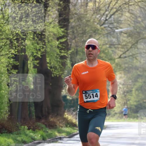 12.04.2026 - 45. Internationalen Wilhelmsburger Insellauf Yannick Fuchs http://msf.ph/oto/9474293 12.04.2026 10:05:08 Laufen 5514 meine-sportfotos.de