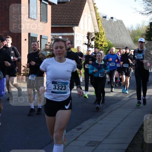 12.04.2026 - 45. Internationalen Wilhelmsburger Insellauf Yannick Fuchs http://msf.ph/oto/9474322 12.04.2026 08:59:51 Laufen 4631, 2784, 2861, 3323, 4661, 267, 5466, 929, 3635, 3658 meine-sportfotos.de