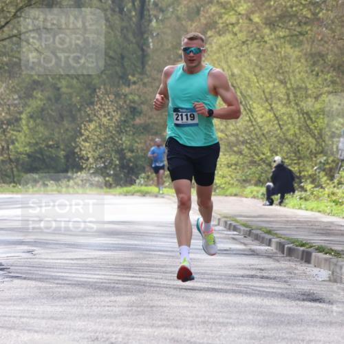 12.04.2026 - 45. Internationalen Wilhelmsburger Insellauf Yannick Fuchs http://msf.ph/oto/9474341 12.04.2026 10:05:21 Laufen 2119 meine-sportfotos.de
