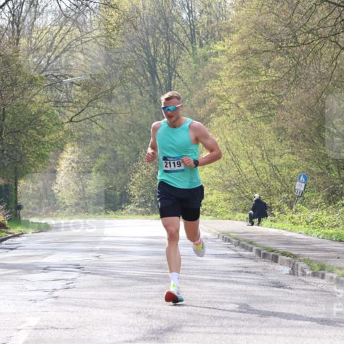 12.04.2026 - 45. Internationalen Wilhelmsburger Insellauf Yannick Fuchs http://msf.ph/oto/9474364 12.04.2026 10:05:23 Laufen 2119 meine-sportfotos.de