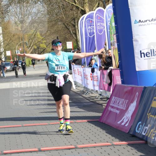 12.04.2026 - 45. Internationalen Wilhelmsburger Insellauf Strokosch-Dieckow http://msf.ph/oto/9474381 12.04.2026 11:31:15 Ziel 2480, 3111 meine-sportfotos.de