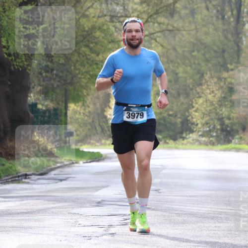 12.04.2026 - 45. Internationalen Wilhelmsburger Insellauf Yannick Fuchs http://msf.ph/oto/9474463 12.04.2026 10:05:43 Laufen 3979 meine-sportfotos.de