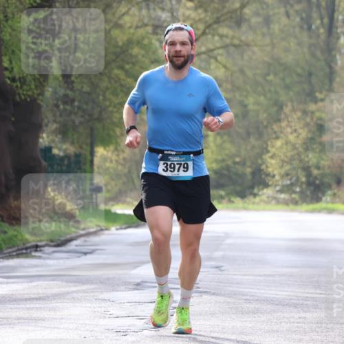 12.04.2026 - 45. Internationalen Wilhelmsburger Insellauf Yannick Fuchs http://msf.ph/oto/9474468 12.04.2026 10:05:44 Laufen 3979 meine-sportfotos.de
