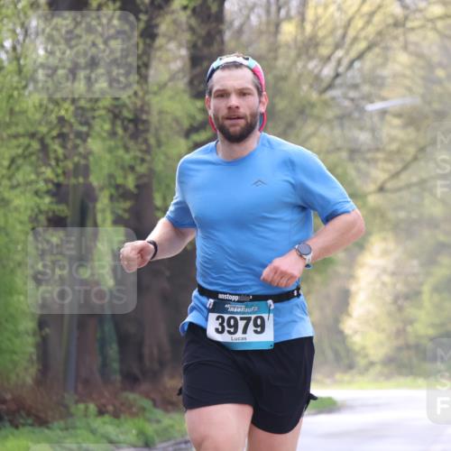12.04.2026 - 45. Internationalen Wilhelmsburger Insellauf Yannick Fuchs http://msf.ph/oto/9474480 12.04.2026 10:05:45 Laufen 3979 meine-sportfotos.de