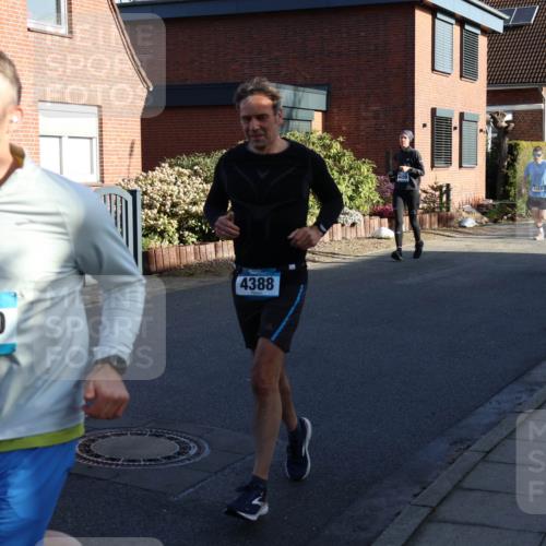 12.04.2026 - 45. Internationalen Wilhelmsburger Insellauf Yannick Fuchs http://msf.ph/oto/9474518 12.04.2026 09:00:08 Laufen 5360, 4388, 4991 meine-sportfotos.de