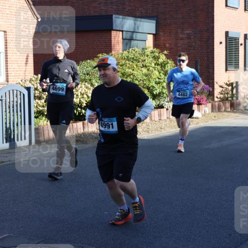 12.04.2026 - 45. Internationalen Wilhelmsburger Insellauf Yannick Fuchs http://msf.ph/oto/9474553 12.04.2026 09:00:11 Laufen 4699, 3, 4991, 4482 meine-sportfotos.de