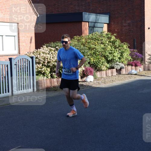 12.04.2026 - 45. Internationalen Wilhelmsburger Insellauf Yannick Fuchs http://msf.ph/oto/9474570 12.04.2026 09:00:12 Laufen 4482 meine-sportfotos.de
