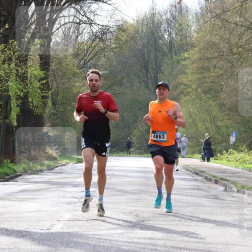 12.04.2026 - 45. Internationalen Wilhelmsburger Insellauf Yannick Fuchs http://msf.ph/oto/9474592 12.04.2026 10:06:44 Laufen 4863 meine-sportfotos.de