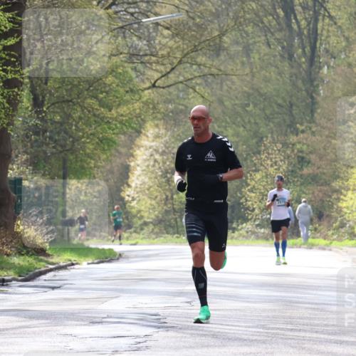 12.04.2026 - 45. Internationalen Wilhelmsburger Insellauf Yannick Fuchs http://msf.ph/oto/9474826 12.04.2026 10:07:09 Laufen 1787, 2970 meine-sportfotos.de