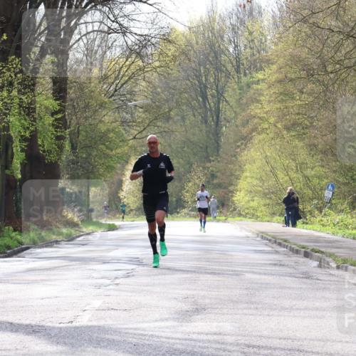 12.04.2026 - 45. Internationalen Wilhelmsburger Insellauf Yannick Fuchs http://msf.ph/oto/9474834 12.04.2026 10:07:10 Laufen  meine-sportfotos.de