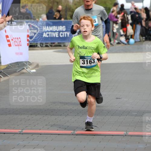 12.04.2026 - 45. Internationalen Wilhelmsburger Insellauf Strokosch-Dieckow http://msf.ph/oto/9474851 12.04.2026 12:55:13 Ziel 5283, 3163, 4472, 5478 meine-sportfotos.de
