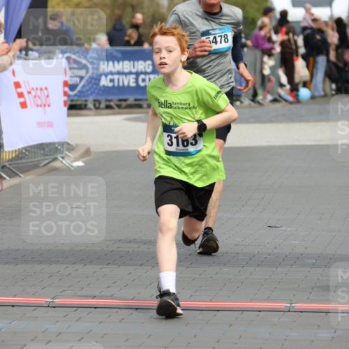 12.04.2026 - 45. Internationalen Wilhelmsburger Insellauf Strokosch-Dieckow http://msf.ph/oto/9474878 12.04.2026 12:55:13 Ziel 5283, 3163, 4472, 5478 meine-sportfotos.de