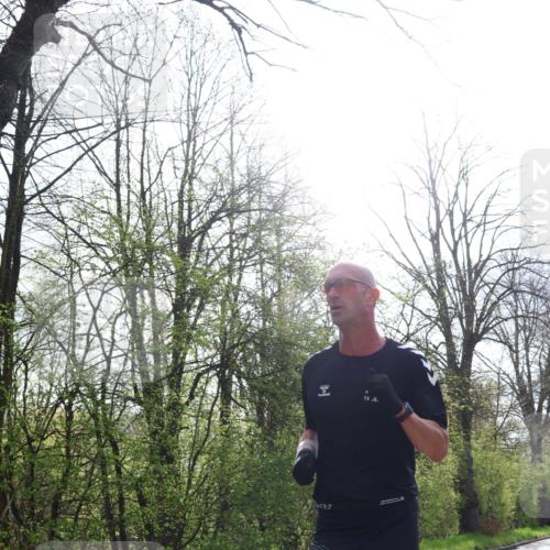 12.04.2026 - 45. Internationalen Wilhelmsburger Insellauf Yannick Fuchs http://msf.ph/oto/9474886 12.04.2026 10:07:16 Laufen  meine-sportfotos.de