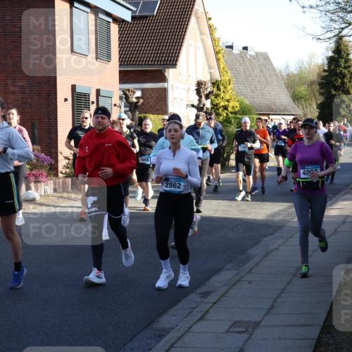 12.04.2026 - 45. Internationalen Wilhelmsburger Insellauf Yannick Fuchs http://msf.ph/oto/9474919 12.04.2026 09:00:49 Laufen 2879, 2880, 4956, 2862, 3347, 4265 meine-sportfotos.de