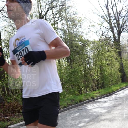 12.04.2026 - 45. Internationalen Wilhelmsburger Insellauf Yannick Fuchs http://msf.ph/oto/9474946 12.04.2026 10:07:27 Laufen 2970 meine-sportfotos.de