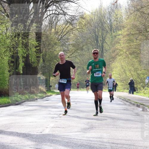 12.04.2026 - 45. Internationalen Wilhelmsburger Insellauf Yannick Fuchs http://msf.ph/oto/9475003 12.04.2026 10:07:49 Laufen 3113, 2487, 2405 meine-sportfotos.de