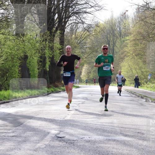 12.04.2026 - 45. Internationalen Wilhelmsburger Insellauf Yannick Fuchs http://msf.ph/oto/9475014 12.04.2026 10:07:50 Laufen 3113, 2487 meine-sportfotos.de